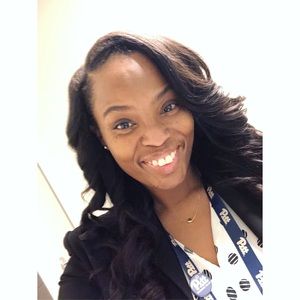 Meet your Posher, Gloroa